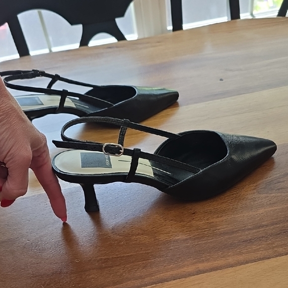 Dolce Vita Black Slingback Heels - Picture 6 of 8